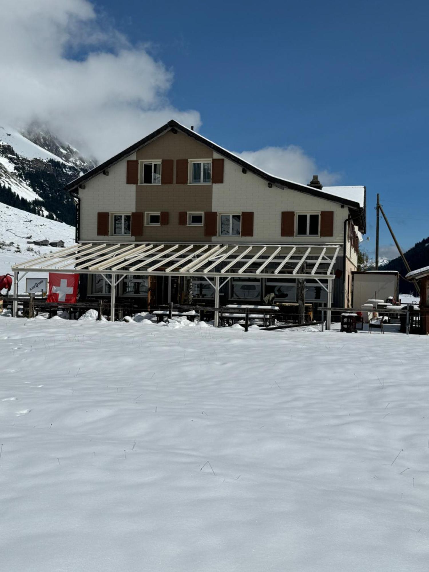 Polat Toraman Hotel Spiringen Exterior photo