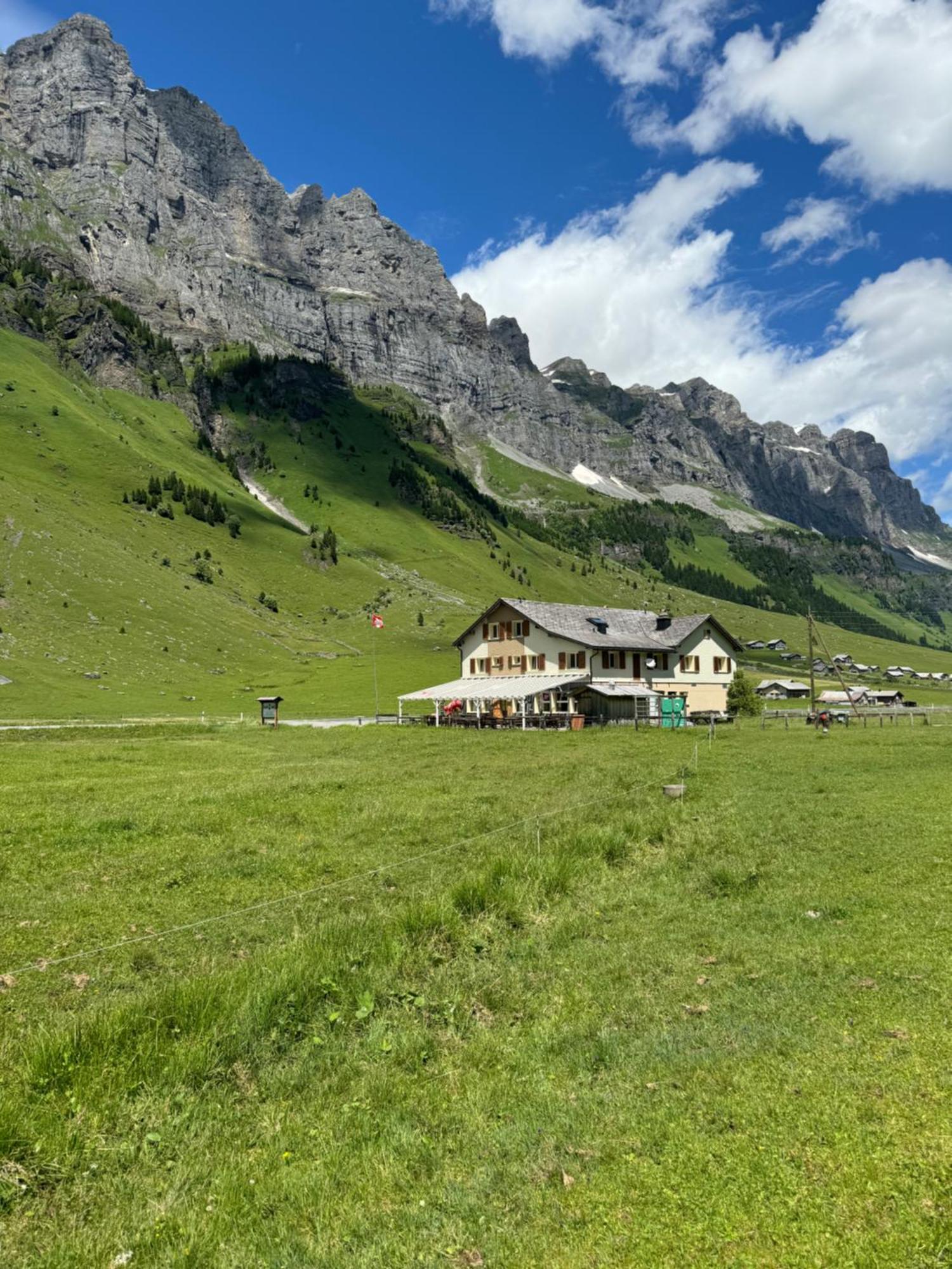 Polat Toraman Hotel Spiringen Exterior photo